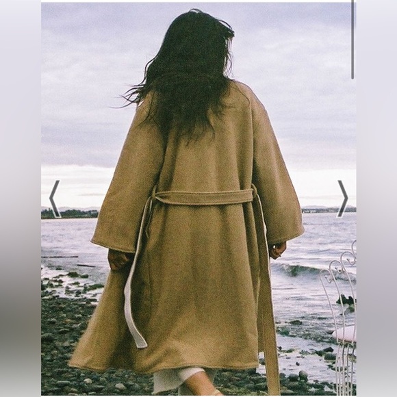 Wool wrap coat - Picture 4 of 16